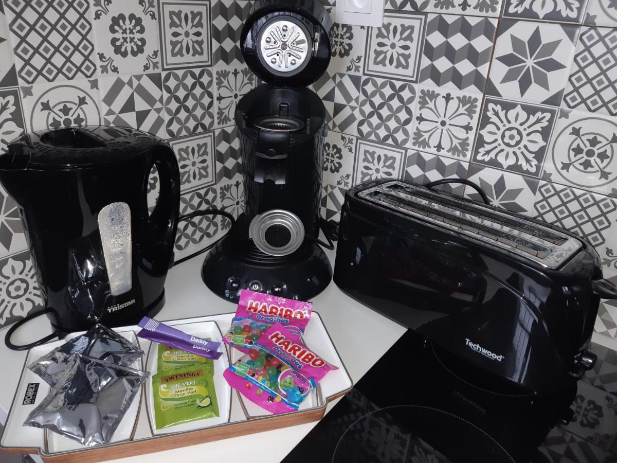 Le Boom Coeur Apartment รูออง ภายนอก รูปภาพ